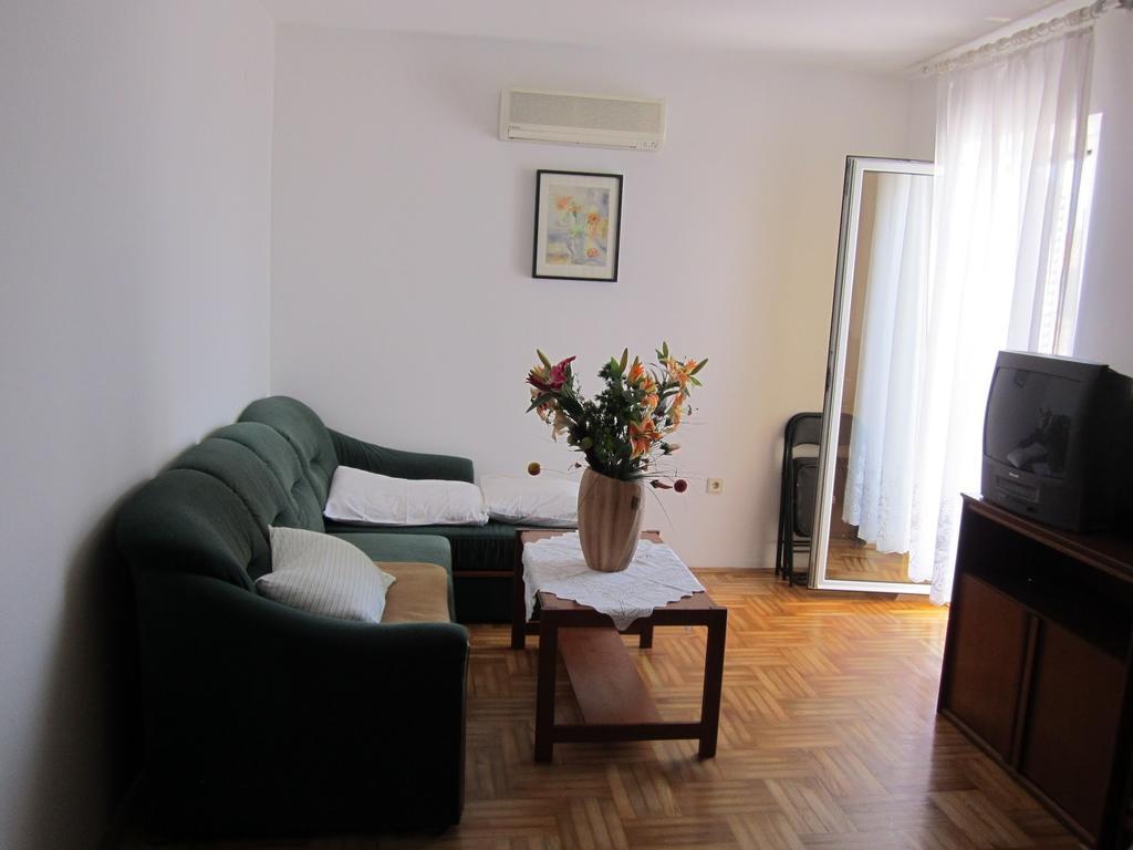 Apartments Antonia Malinska Room photo
